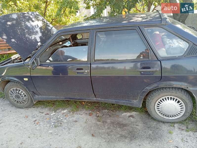 Хэтчбек ВАЗ / Lada 2109 1990 в Старой Синяве