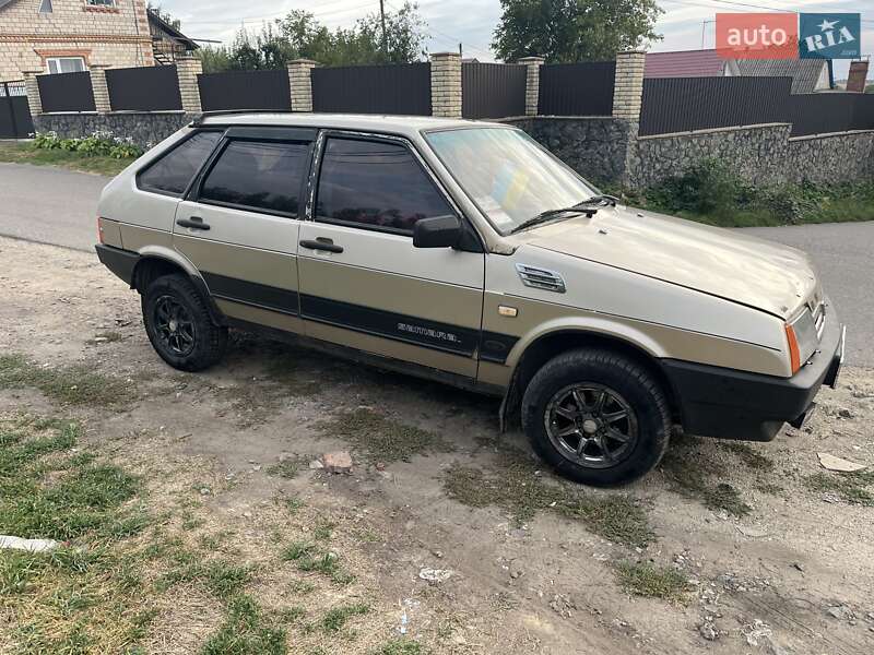 Хэтчбек ВАЗ / Lada 2109 1998 в Немирове