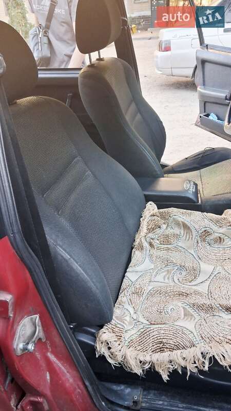 Хетчбек ВАЗ / Lada 2109 1998 в Дніпрі