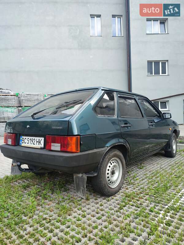 Хэтчбек ВАЗ / Lada 2109 2005 в Ходорове