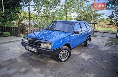 Хэтчбек ВАЗ 2109 1990 в Шаргороде