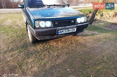 Хэтчбек ВАЗ 2109 2001 в Емильчине