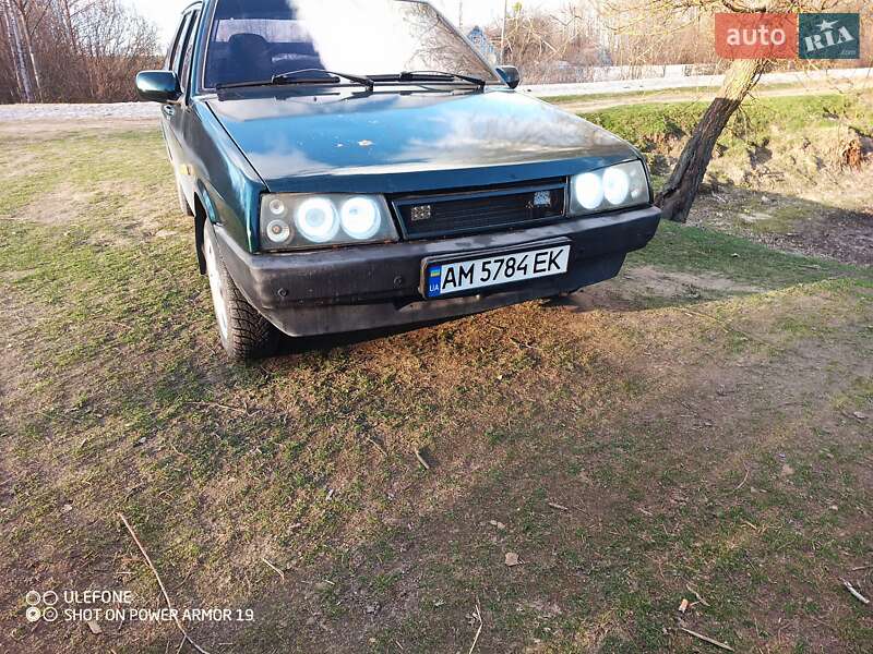 ВАЗ / Lada 2109 2001