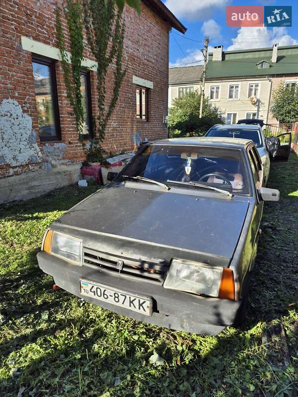ВАЗ / Lada 2109 2002 ВАЗ / Lada 2109 2002