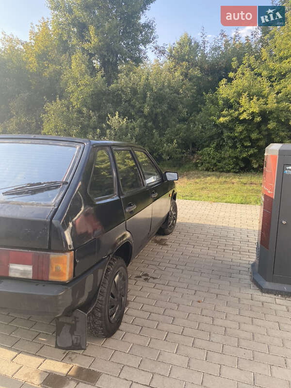 Хэтчбек ВАЗ / Lada 2109 1995 в Тетиеве фото 4 Хэтчбек ВАЗ / Lada 2109 1995 в Тетиеве