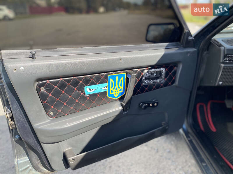 Хэтчбек ВАЗ / Lada 2109 2005 в Мирополе