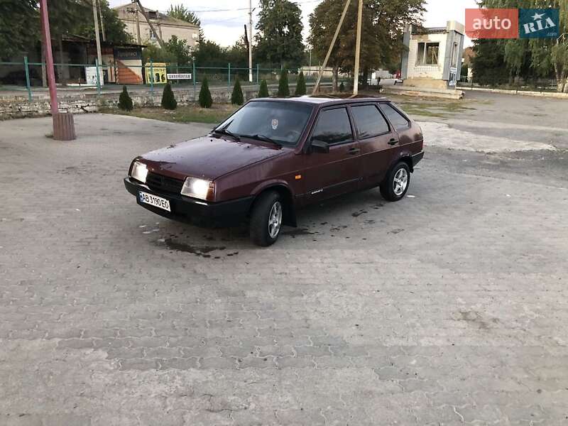 Хэтчбек ВАЗ / Lada 2109 2007 в Тростянце