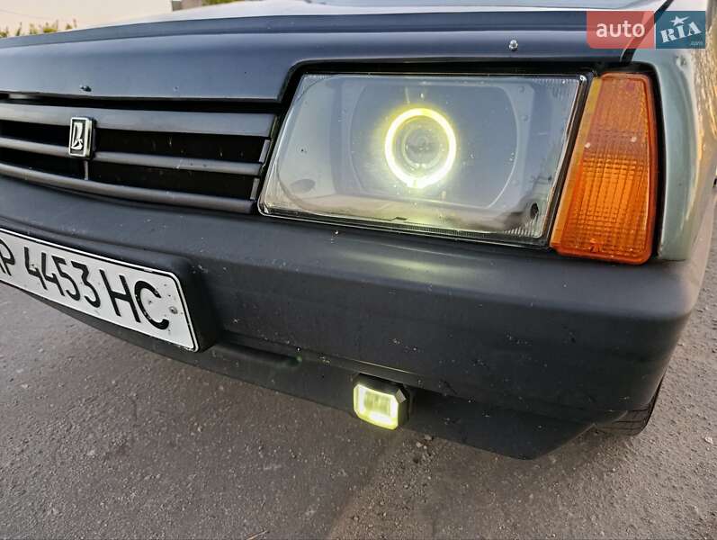 Хэтчбек ВАЗ / Lada 2109 2008 в Новониколаевке