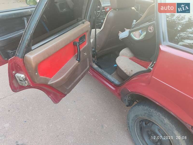 Хэтчбек ВАЗ / Lada 2109 1988 в Борзне