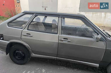 Хэтчбек ВАЗ 2109 1990 в 