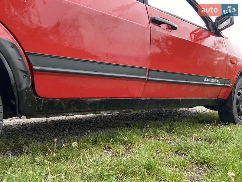 Хэтчбек ВАЗ / Lada 2109 1988 в Снятине