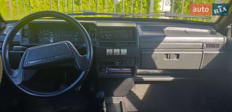 Хэтчбек ВАЗ / Lada 2109 2003 в Луцке