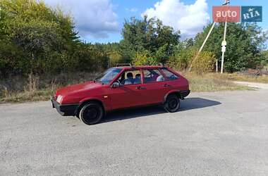 Хэтчбек ВАЗ 2109 1998 в 
