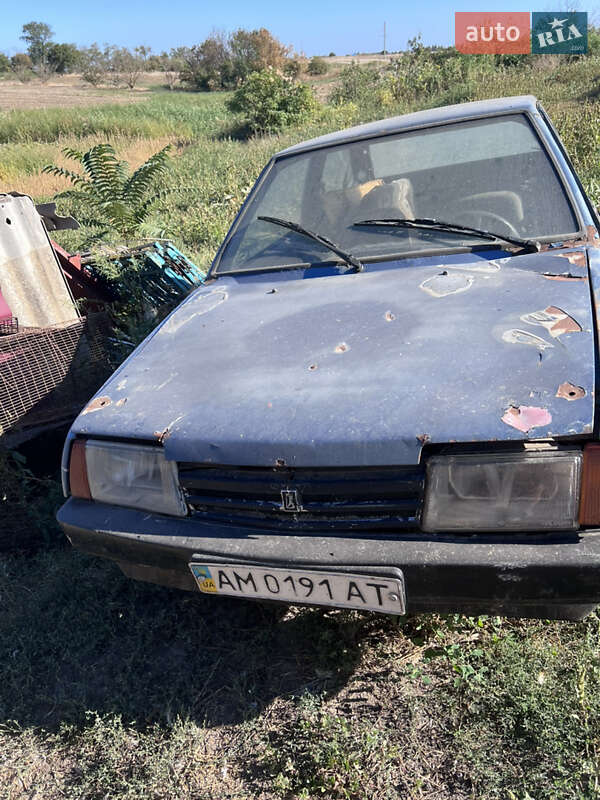 Хэтчбек ВАЗ / Lada 2109 1989 в Овидиополе