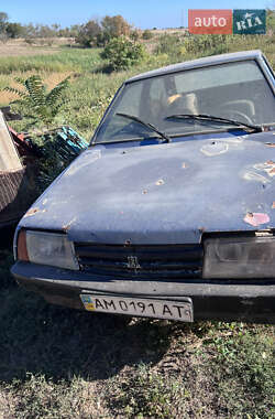 Хэтчбек ВАЗ 2109 1989 в 