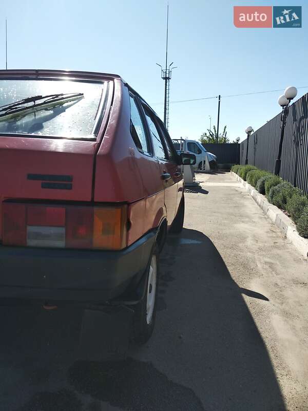 Хетчбек ВАЗ / Lada 2109 1989 в Вінниці