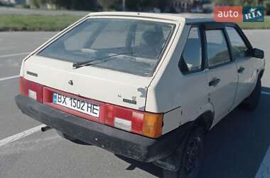 Хэтчбек ВАЗ 2109 1988 в 
