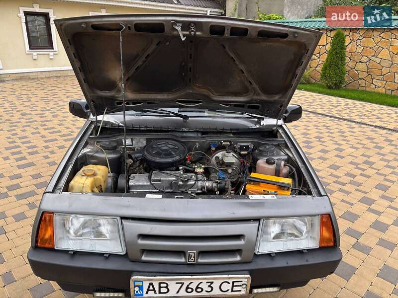 Хэтчбек ВАЗ / Lada 2109 1991 в Могилев-Подольске