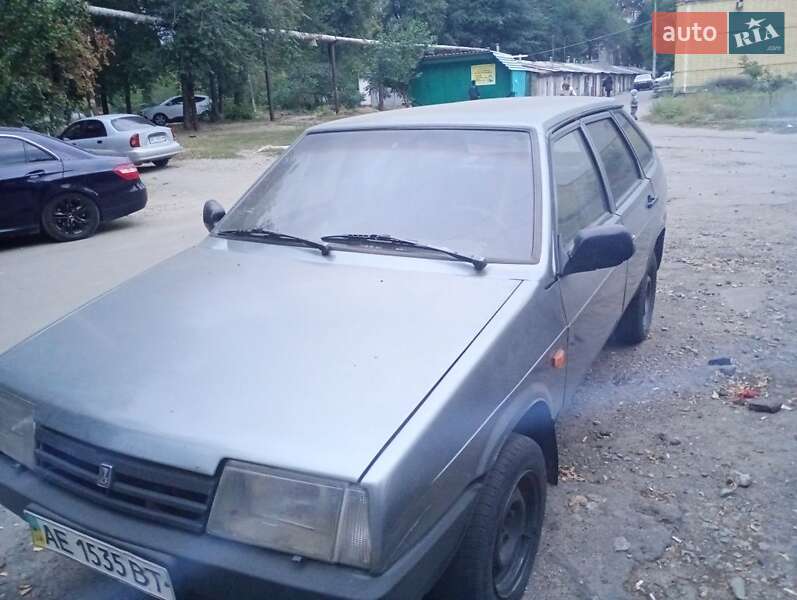 Хэтчбек ВАЗ / Lada 2109 1993 в Павлограде