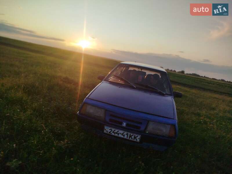 Хетчбек ВАЗ 2109 1989 в 