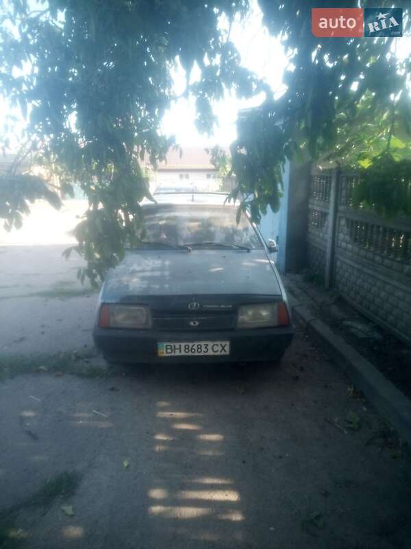 Хэтчбек ВАЗ 2109 1995 в 