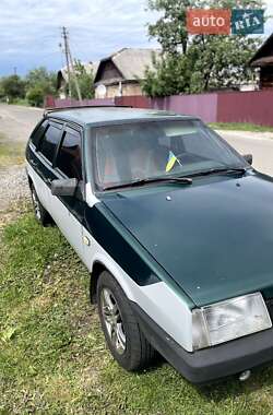 Хетчбек ВАЗ 2109 2003 в 