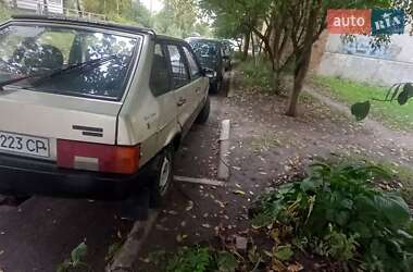 Хэтчбек ВАЗ 2109 1998 в 