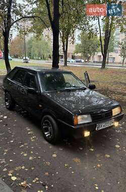 Хэтчбек ВАЗ 2109 1991 в 