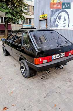 Хэтчбек ВАЗ 2109 1991 в 