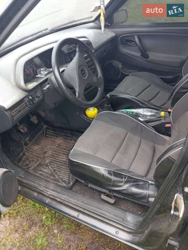 Хэтчбек ВАЗ / Lada 2109 2007 в Рогатине фото 4 Хэтчбек ВАЗ / Lada 2109 2007 в Рогатине