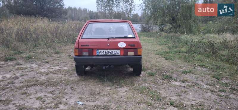 Хэтчбек ВАЗ / Lada 2109 1992 в Хорошеве фото 6 Хэтчбек ВАЗ / Lada 2109 1992 в Хорошеве