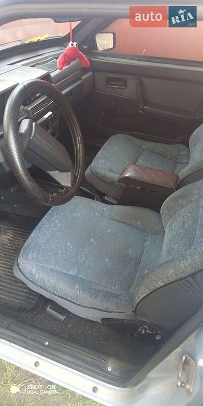Хэтчбек ВАЗ / Lada 2109 2005 в Ахтырке фото 3 Хэтчбек ВАЗ / Lada 2109 2005 в Ахтырке