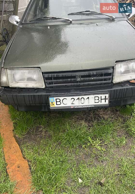 Хэтчбек ВАЗ / Lada 2109 1992 в Перемышлянах
