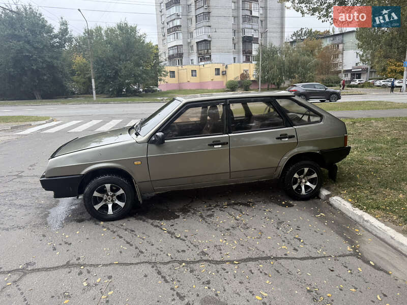 Хетчбек ВАЗ / Lada 2109 2002 в Запоріжжі фото 14 Хетчбек ВАЗ / Lada 2109 2002 в Запоріжжі