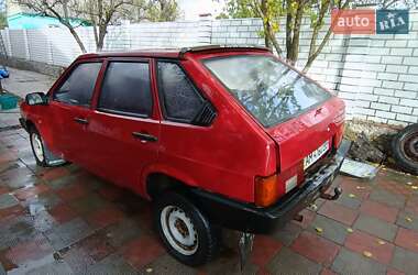Хэтчбек ВАЗ 2109 1988 в 