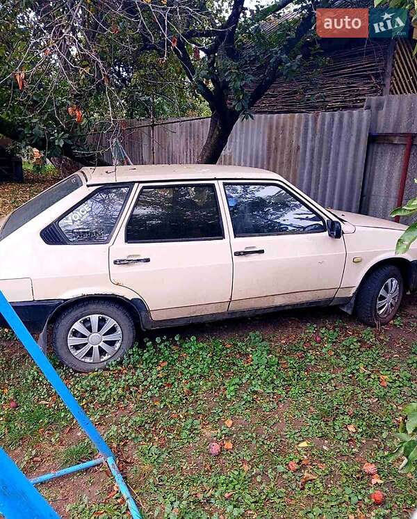 Хэтчбек ВАЗ / Lada 2109 1989 в Богодухове