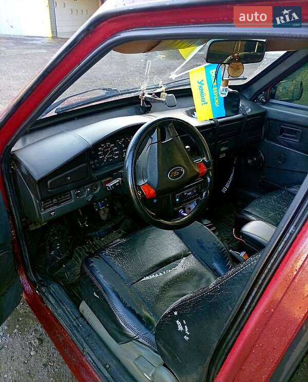 Хэтчбек ВАЗ / Lada 2109 1992 в Изюме