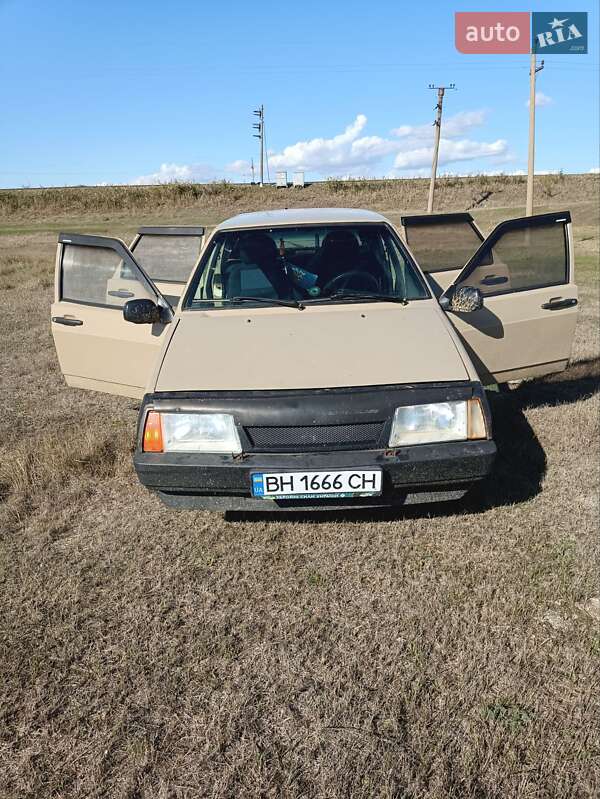 ВАЗ / Lada 2109 1988 ВАЗ / Lada 2109 1988