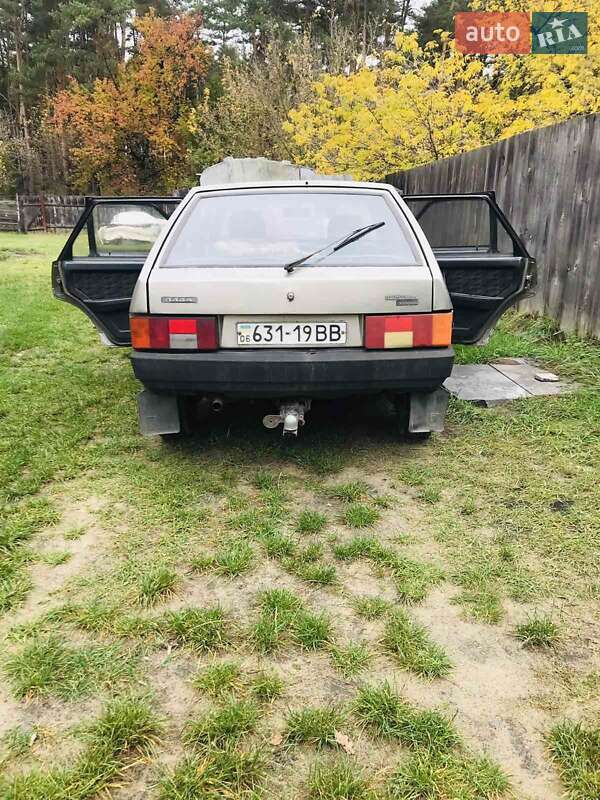 Хетчбек ВАЗ / Lada 2109 2002 в Коростишеві