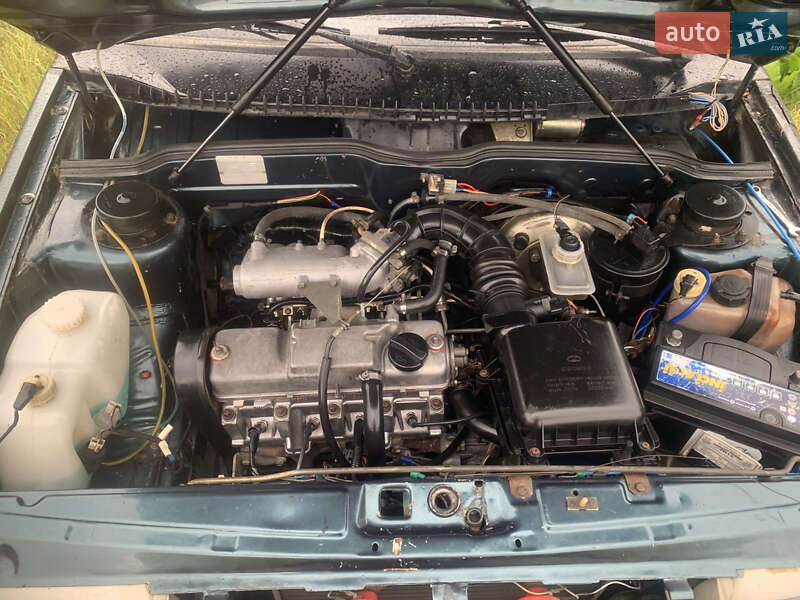 Хэтчбек ВАЗ / Lada 2109 2004 в Ивано-Франковске
