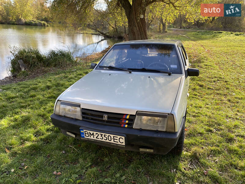 Хэтчбек ВАЗ / Lada 2109 2000 в Конотопе фото 3 Хэтчбек ВАЗ / Lada 2109 2000 в Конотопе