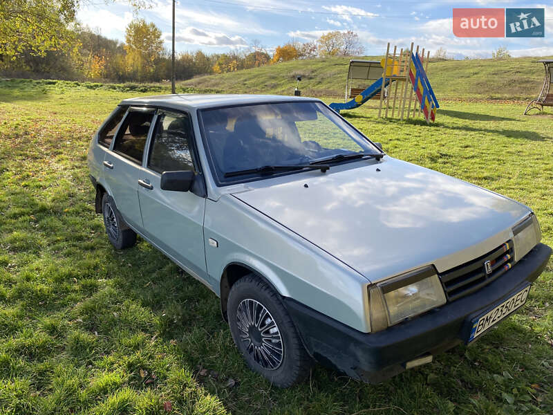 Хэтчбек ВАЗ / Lada 2109 2000 в Конотопе фото 5 Хэтчбек ВАЗ / Lada 2109 2000 в Конотопе