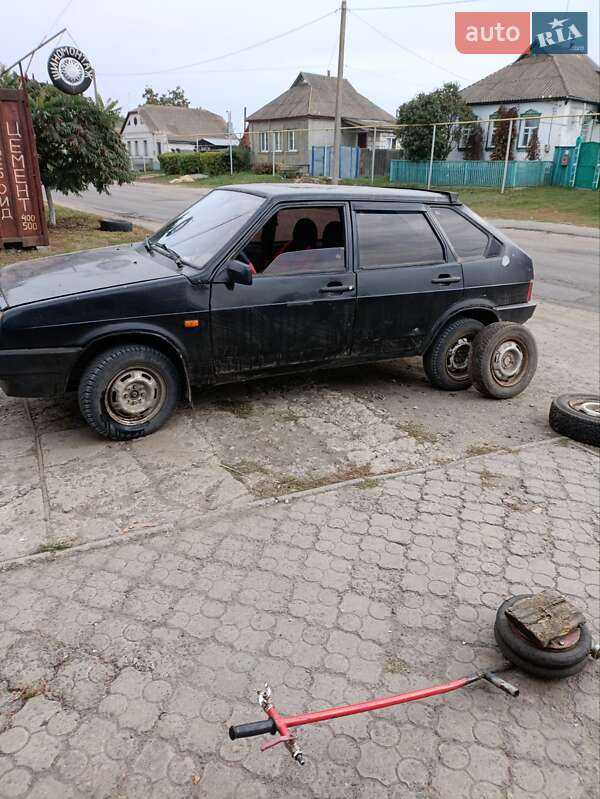 Хэтчбек ВАЗ / Lada 2109 1990 в Сумах фото 2 Хэтчбек ВАЗ / Lada 2109 1990 в Сумах