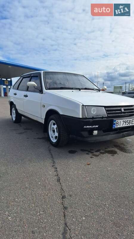 Хетчбек ВАЗ / Lada 2109 1992 в Кременчуці фото 13 Хетчбек ВАЗ / Lada 2109 1992 в Кременчуці