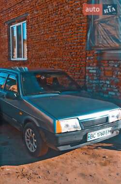 Хэтчбек ВАЗ / Lada 2109 2001 в Рогатине