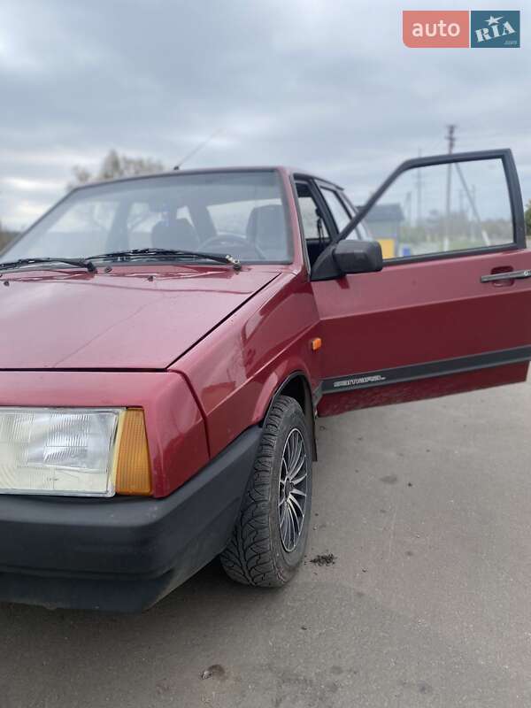 Хэтчбек ВАЗ / Lada 2109 1992 в Кропивницком