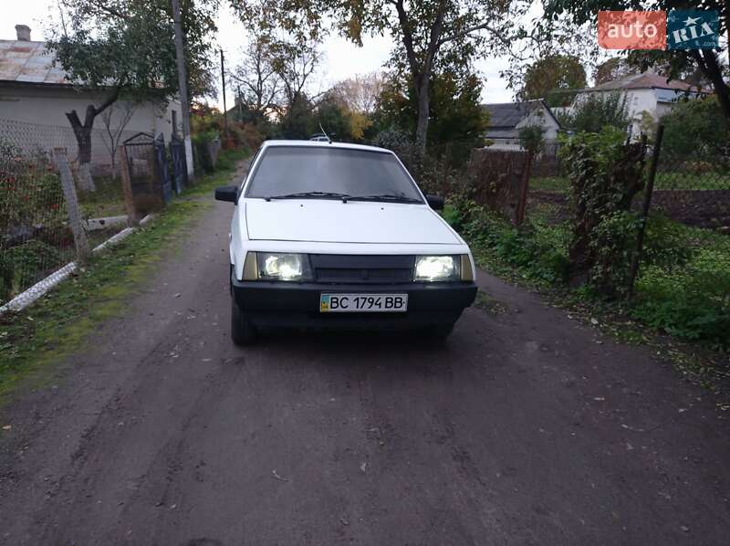 ВАЗ / Lada 2109 1993