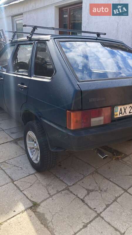 Хэтчбек ВАЗ / Lada 2109 1997 в Харькове фото 3 Хэтчбек ВАЗ / Lada 2109 1997 в Харькове