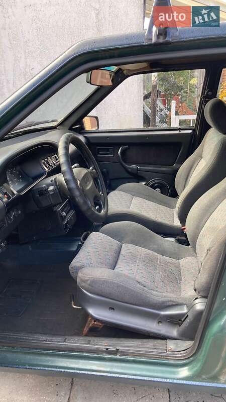 Хэтчбек ВАЗ / Lada 2109 1997 в Харькове фото 8 Хэтчбек ВАЗ / Lada 2109 1997 в Харькове