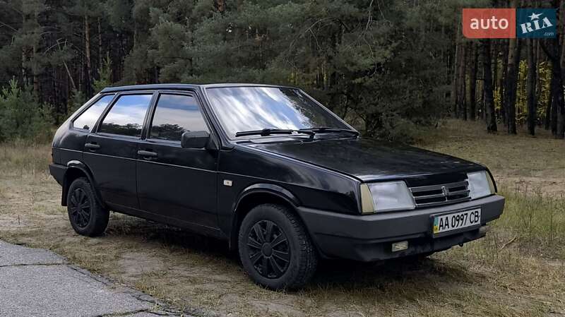 Хэтчбек ВАЗ / Lada 2109 1995 в Кременчуге фото 7 Хэтчбек ВАЗ / Lada 2109 1995 в Кременчуге